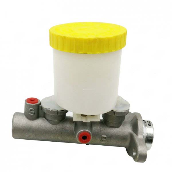 Brake Master Cylinder 46010F4001 460110C7700 for NISSAN NAVARA PICKUP 1985-1998